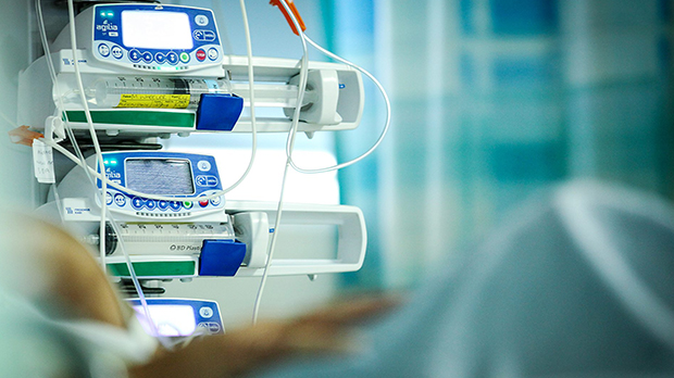 Critical: Inside Intensive Care