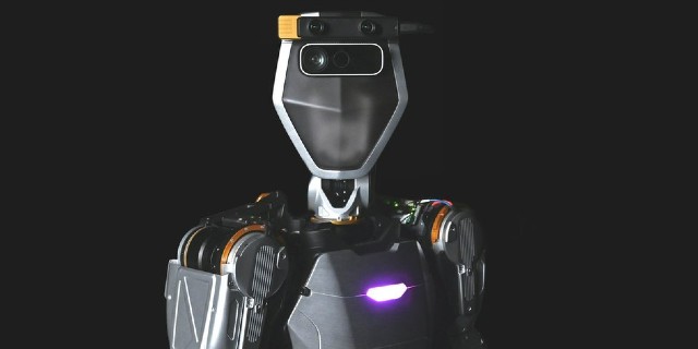 A black-and-mettalic-coloured humanoid robot called Phoenix