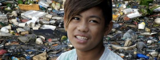 plastic_waste_boy