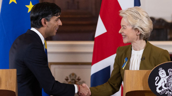 Prime Minister Rishi Sunak and EU Commission President Ursula von der Leyen shake hands as they hold a press conference at Windsor Guildhall on February 27, 2023 in Windsor, England